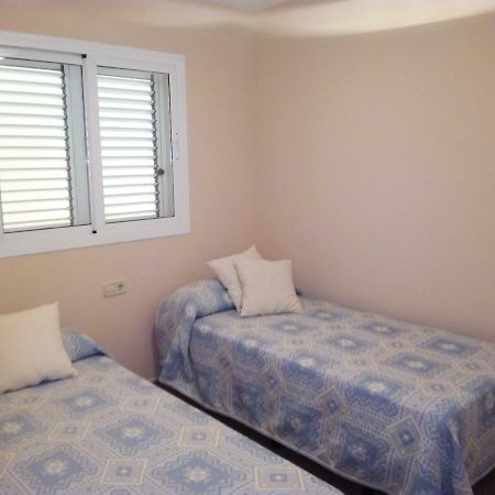 Apartmento Playa Almarda. Piscina&Parking ภายนอก รูปภาพ