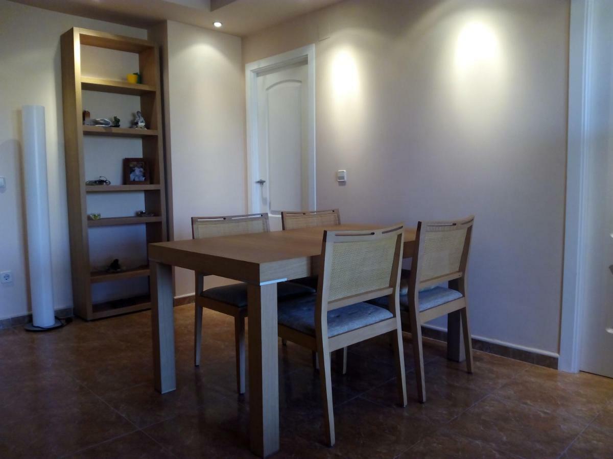 Apartmento Playa Almarda. Piscina&Parking ภายนอก รูปภาพ